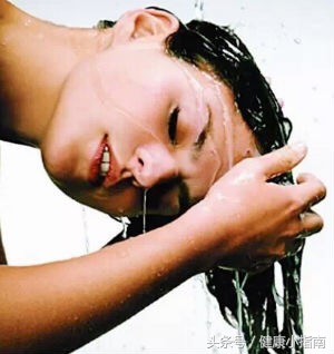 少用洗发水洗头防止脱发,洗头滴风油精防止脱发吗