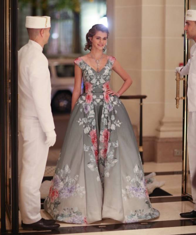 名媛到底是指是男性还是女性,名媛是一种什么人