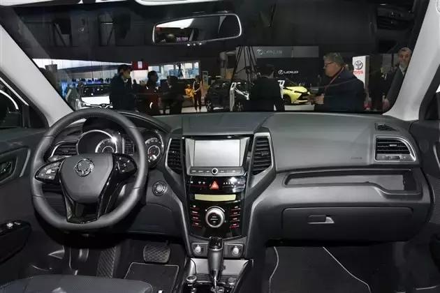 这款小型suv性价比如何,这款国产suv空间大颜值高还省油