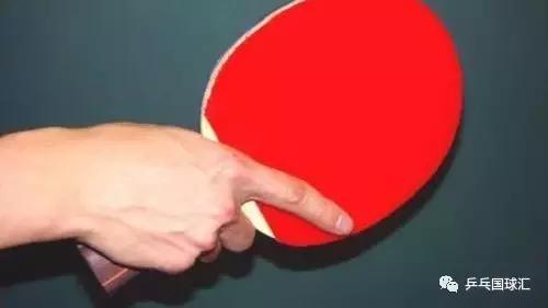 打球手心出汗抓不住球怎么办,打球遇到瓶颈期怎么办乒乓球