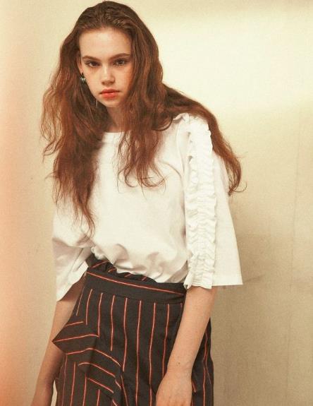 韩国潮牌高级灰,推荐几款适合年轻人穿的时尚潮牌