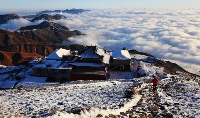 春节十大旅游首选地,春节旅游必去十大景点推荐