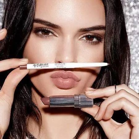 雅诗兰黛集团低端产品,雅诗兰黛化妆品降价最新消息