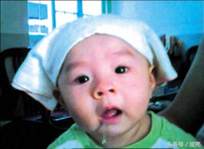 小孩发烧烧傻了的原因,孩子发烧过后跟傻了一样