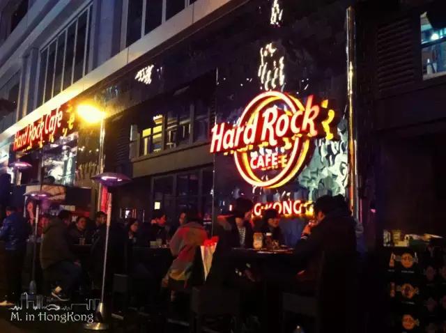 香港兰桂坊酒吧街拍,香港兰桂坊酒吧跳舞现场