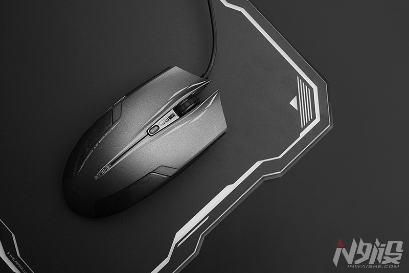 宜博m618鼠标怎么样,宜博ems113鼠标