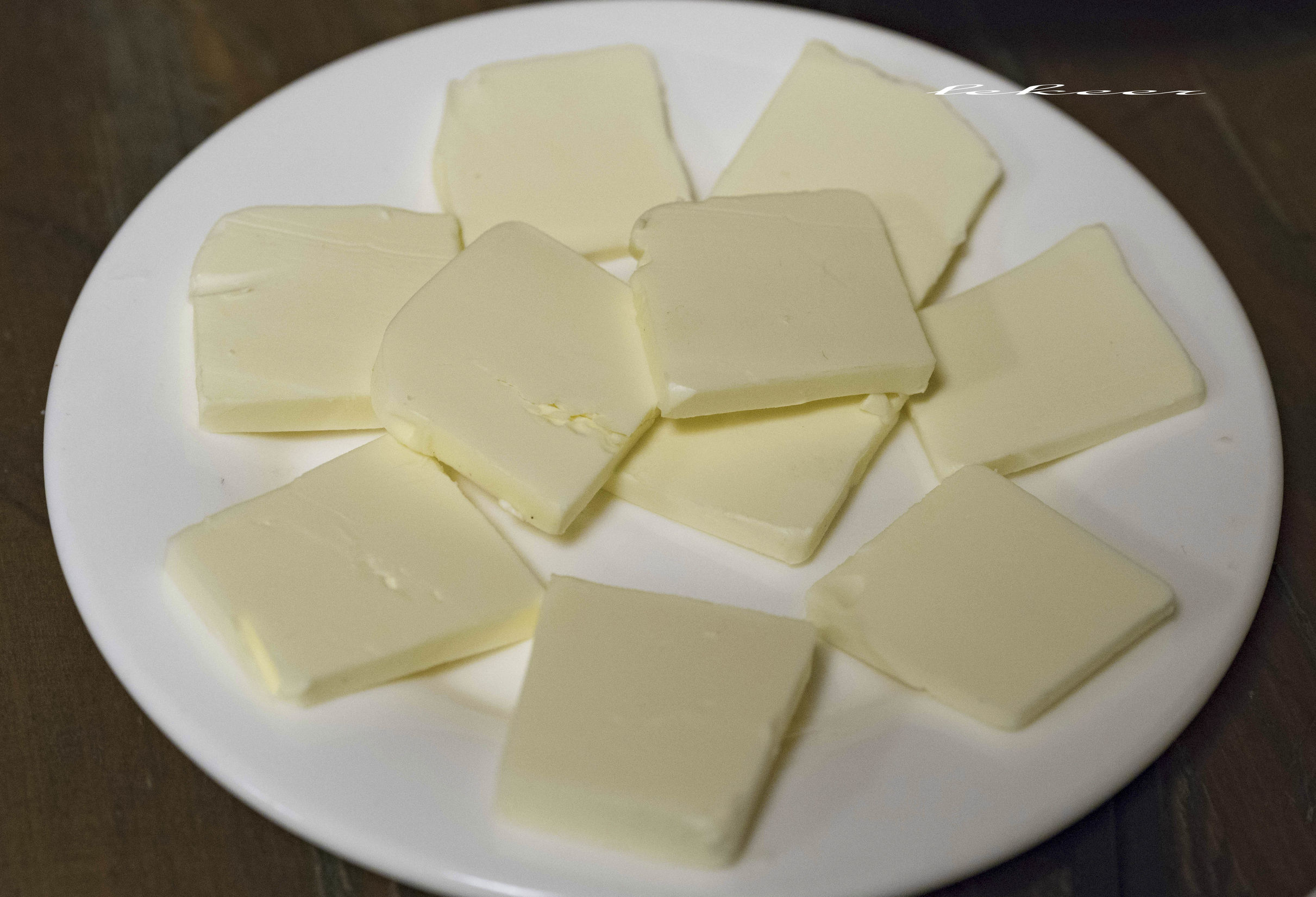 搭眼一看欧洲人一开口居然东北话嘎嘎冷！呵呵，它叫恩和！