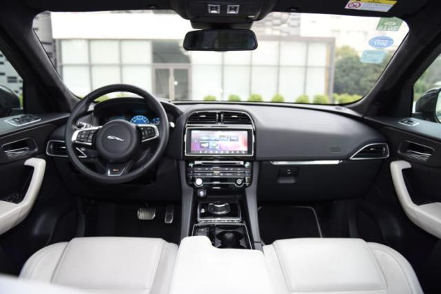 新款捷豹F-PACE测评,捷豹suv车型f-pace越野测试