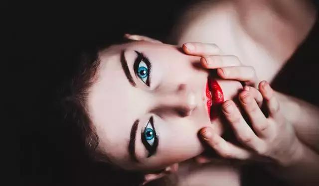 微商代理骗局大家千万要谨慎,微商代理真那么挣钱吗