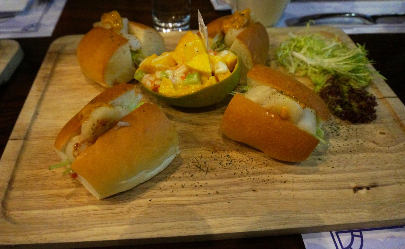 爱情友情最终还是败给亲情,爱情友情都会变成亲情