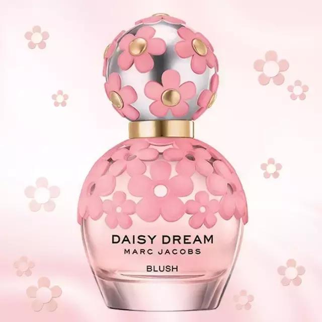 十大女生公认最好闻的香水带价格,情人节送女朋友什么牌子的香水好