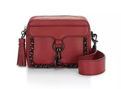 听说新年背“红包”能添财运!