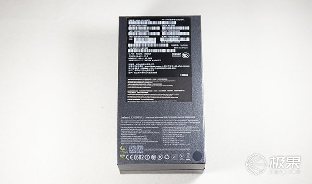 2018款华硕手机怎么样,黑科技颜值机