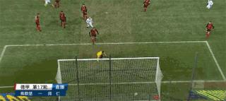 伊布曼联联赛进球,曼联新援伊布首秀倒钩破门