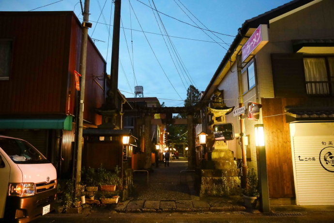 温泉之旅温泉篇,体验更舒适的自然温泉之旅