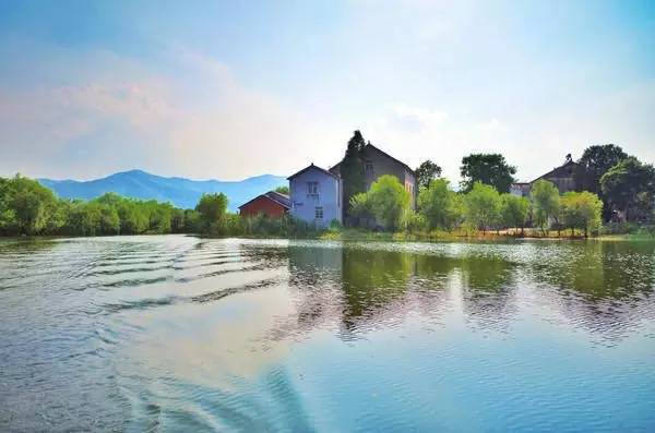 从不羡慕北上广的生活,上海人眼中的湖州