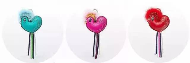 为了巴结中国消费者，这些国际大牌的鸡年新设计是Real辣眼睛……