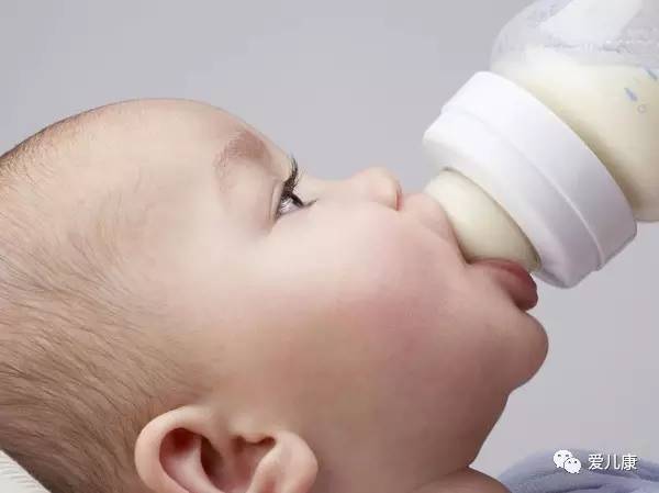 奶瓶龋和牙釉质发育不全,奶瓶龋齿对容貌的影响