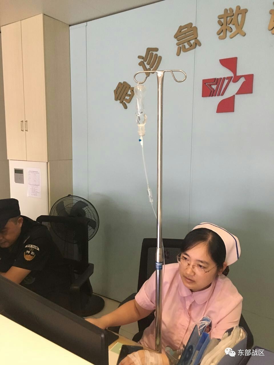 偷偷从战友朋友圈下了几张生活照，有点小感动！