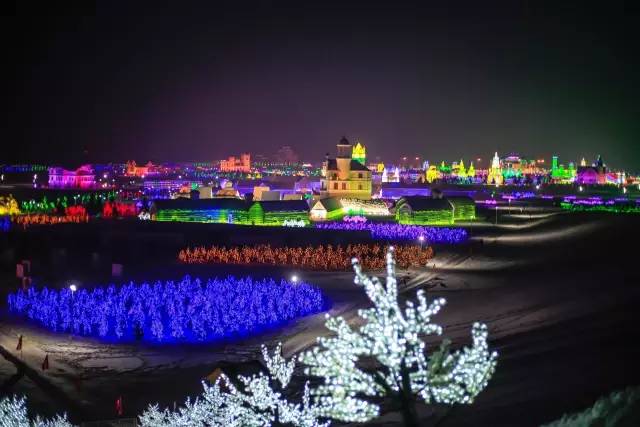 哈尔滨冬天免费玩雪的地方,哈尔滨冰雪旅游春节