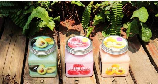 Madam问答室丨清洁面膜，黑眼圈怎么去，身体磨砂膏，内分泌失调，好穿的内衣？