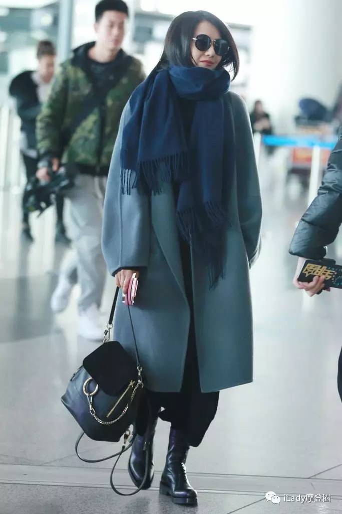 种草|您新一年的手袋余额已经不足,请及时充值!