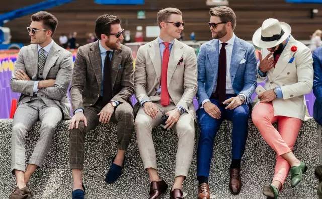 这位亚裔博主帅起来不管不顾,像意大利人一样时髦