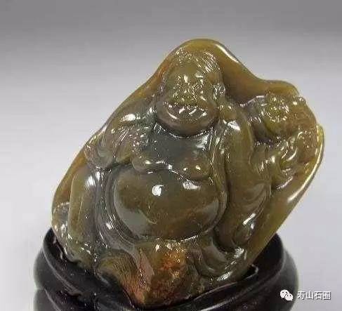 绿田黄是属于黑田系列的吗,黑田黄特征