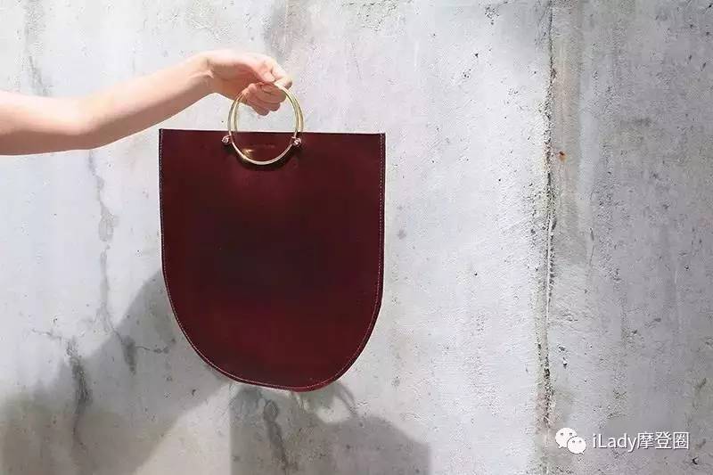 种草|您新一年的手袋余额已经不足,请及时充值!