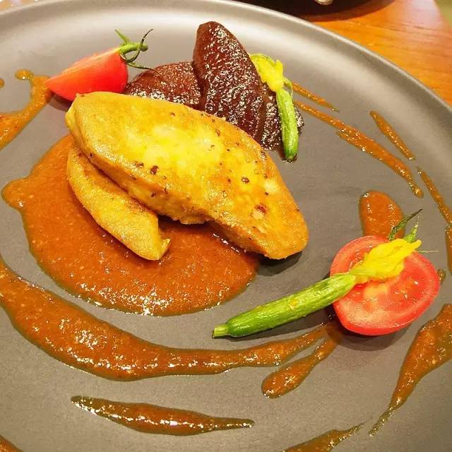 青岛必去的十大餐厅,青岛适合情侣去的海边餐厅