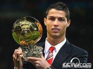 足球场上的帅哥图片,足球场上的帅哥场面