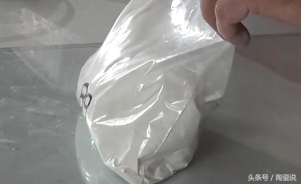 陶艺制作过程粘贴图案,陶艺教学泥图片