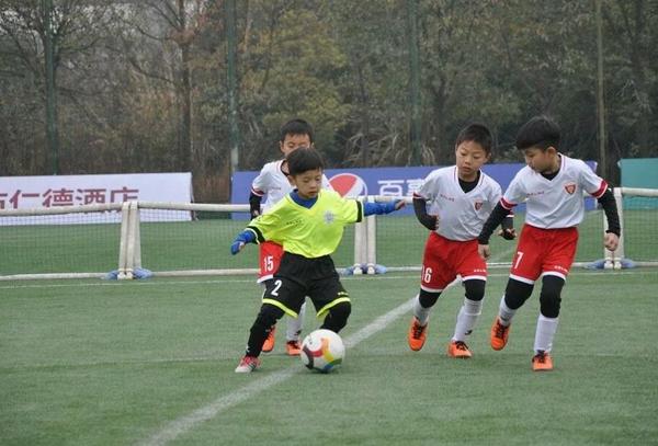 南充奥航杯足球联赛,四川南充奥航足球俱乐部