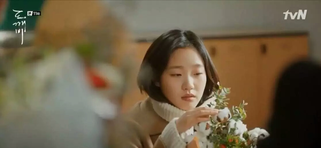 看完鬼片觉得每个人都可疑,看完鬼怪什么都看不下去了怎么办