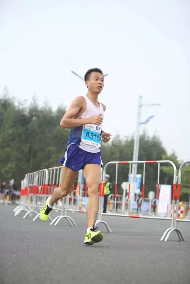 敢超自己－广马“过江龙”斯国松｜广马五周年