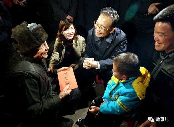 除了米面油肉，国家领导人还送过哪些年货？