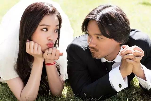 刘嘉玲佩戴的翡翠首饰原来这么美,刘嘉玲戴的宝格丽项链是哪一款