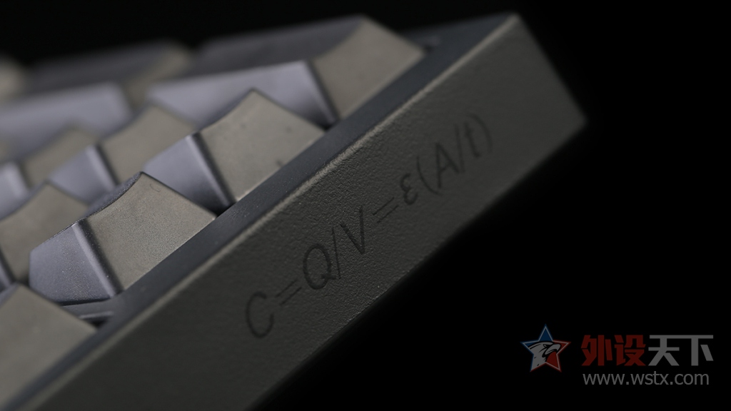 利奥博德键盘型号区别,利奥博德和燃风键盘对比