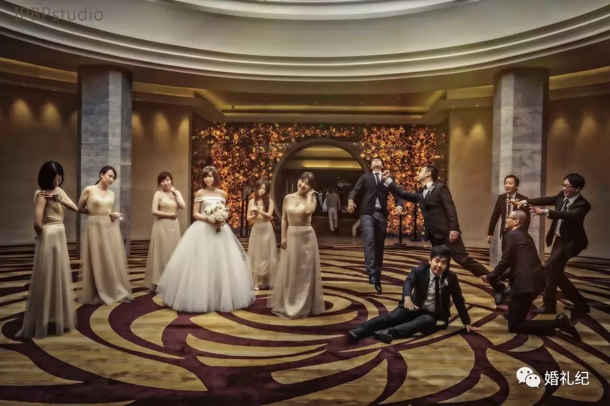 如何挑选婚礼跟拍师,正确的婚礼跟拍方式