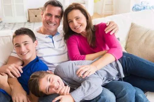 青少年叛逆网瘾行为矫正,网瘾少年的正确引导方式