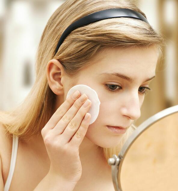 彩妆达人必备,彩妆推荐卸妆水