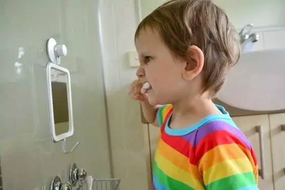 家里很多东西越来越多但舍不得扔,家里有这三种东西不要随便扔