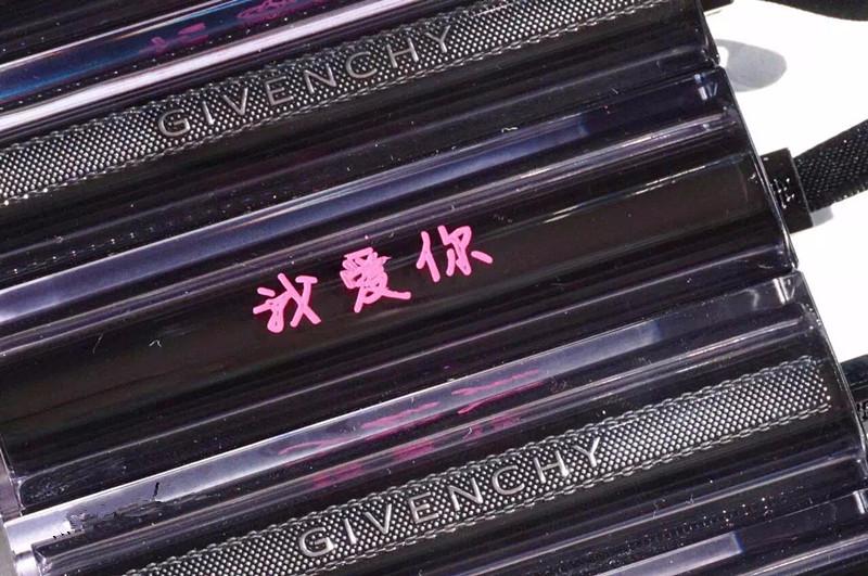 感谢亲爱的送的情人节礼物,女生想要的情人节礼物