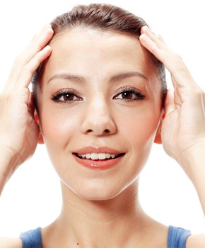 为什么额头开始有皱纹了,为什么额头上突然长了干纹