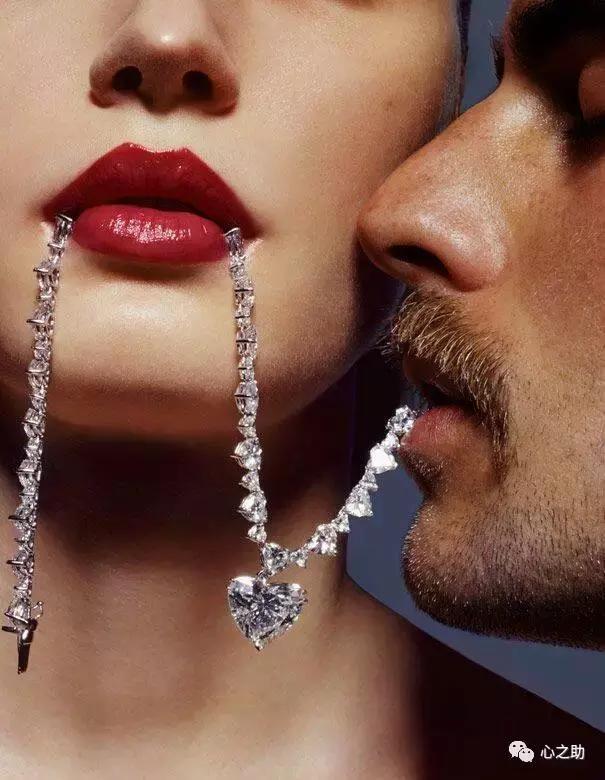 为何现在的女人越来越强势,为什么现在的女人越来越强势