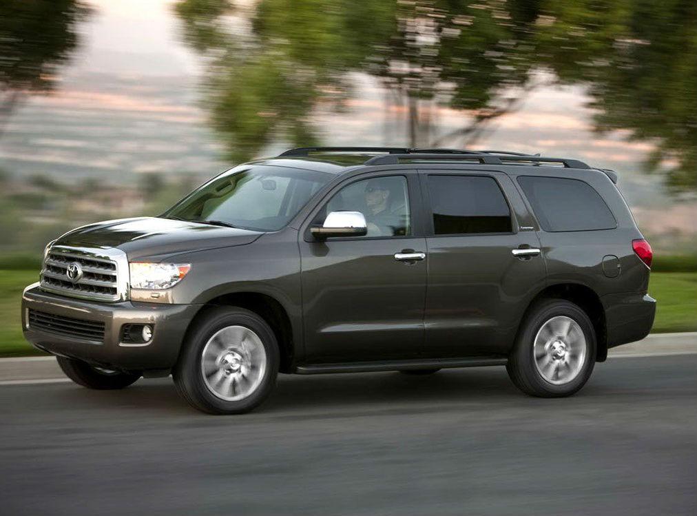 丰田红杉车船税,红杉丰田2023款购车税