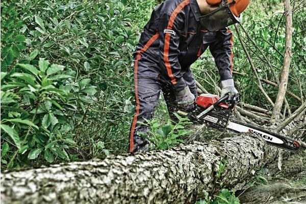 专业伐木的选哪一款油锯,哪种伐木油锯好耐用又便宜