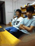 吃饭碰到前女友的笑话,上街遇见前男友的幽默笑话