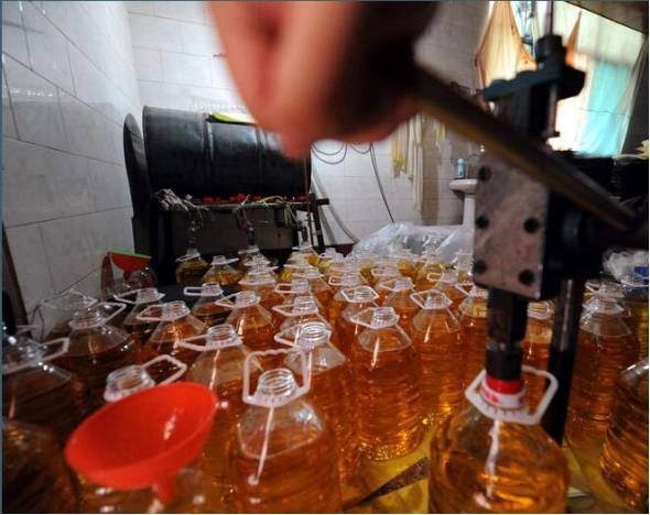 倒卖地沟油判多少年,800吨地沟油流向市场