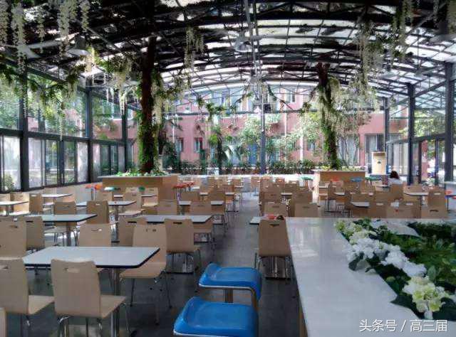 广州黄埔最大的学校,中国最牛的学校黄埔军校